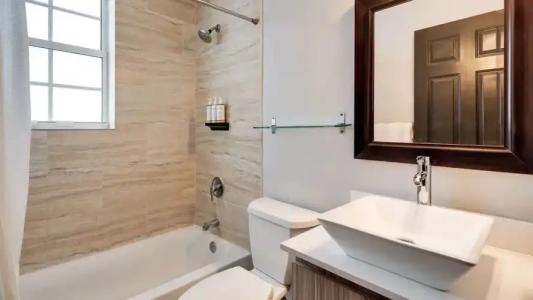 Tradewinds Apartment - 107