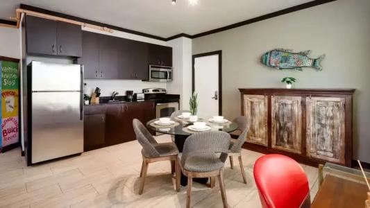 Tradewinds Apartment - 91