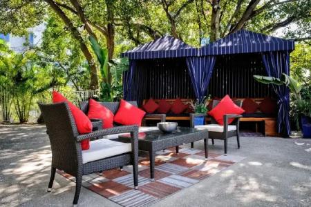 Tradewinds Apartment - 15