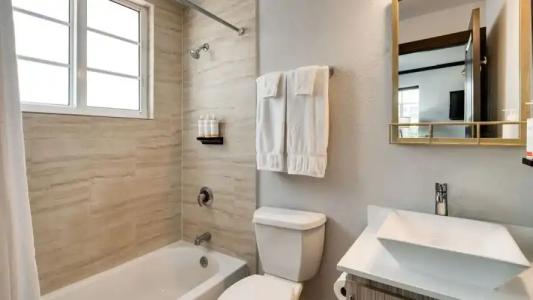 Tradewinds Apartment - 92