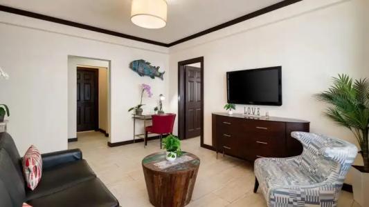 Tradewinds Apartment - 60