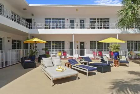 Tradewinds Apartment - 29