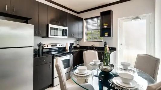 Tradewinds Apartment - 76