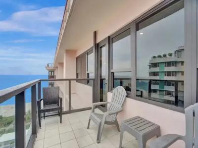 The Alexander Periwinkle - 685