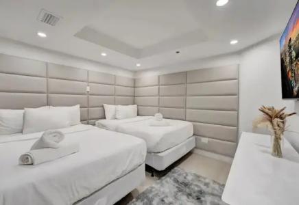 The Alexander Periwinkle - 415