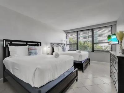 The Alexander Periwinkle - 360