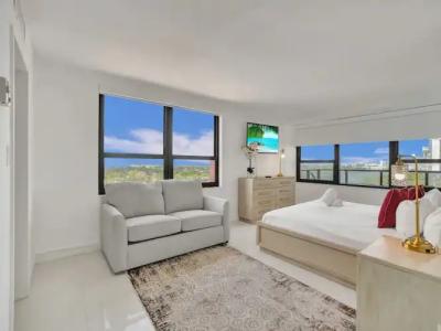 The Alexander Periwinkle - 249