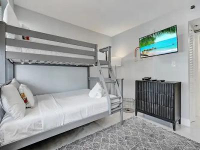 The Alexander Periwinkle - 363