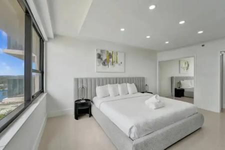 The Alexander Periwinkle - 559