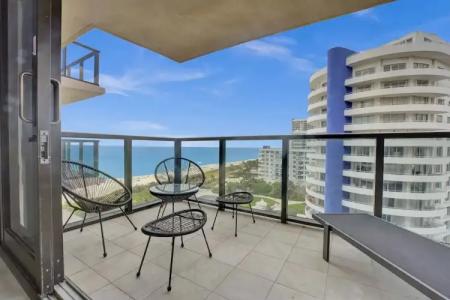 The Alexander Periwinkle - 561