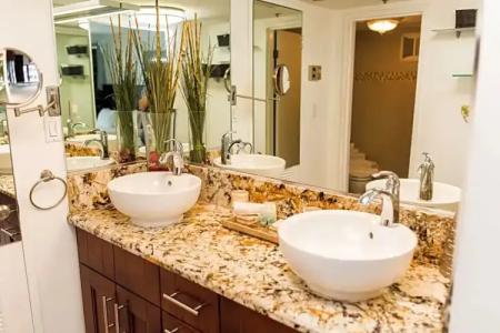 The Alexander Periwinkle - 668