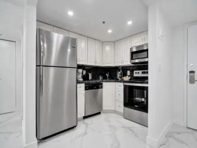 The Alexander Periwinkle - 255