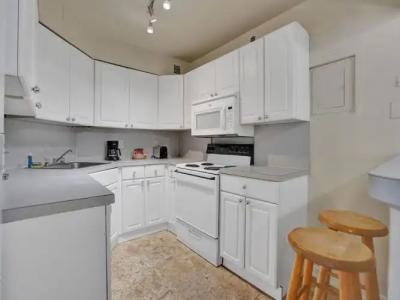 The Alexander Periwinkle - 696