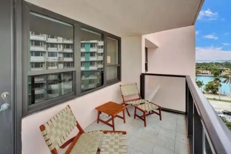 The Alexander Periwinkle - 472