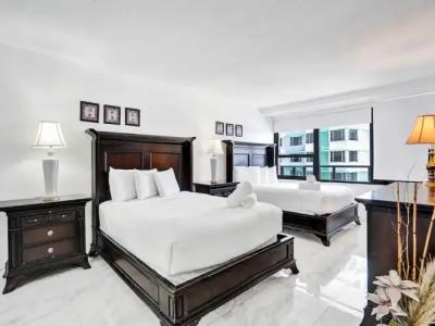 The Alexander Periwinkle - 313