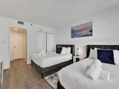 The Alexander Periwinkle - 323