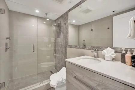 The Alexander Periwinkle - 744