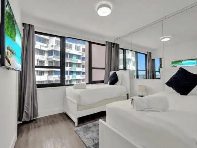 The Alexander Periwinkle - 260