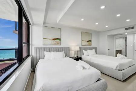 The Alexander Periwinkle - 227