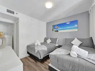 The Alexander Periwinkle - 61