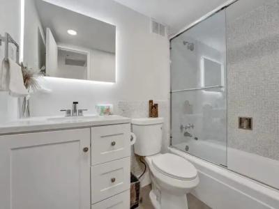 The Alexander Periwinkle - 379