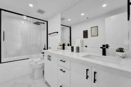 The Alexander Periwinkle - 226