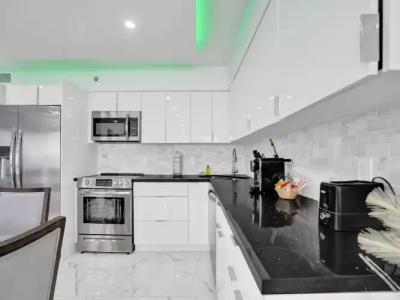 The Alexander Periwinkle - 378