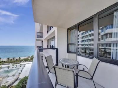 The Alexander Periwinkle - 389