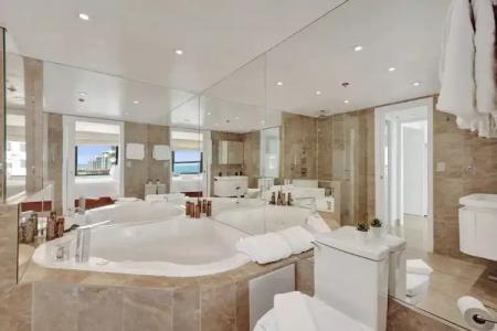 The Alexander Periwinkle - 547