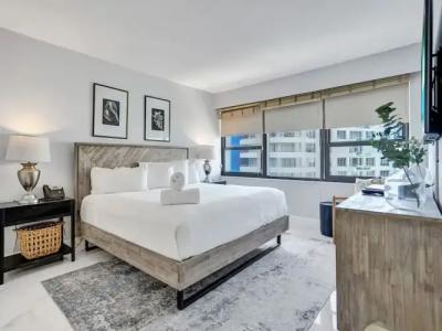 The Alexander Periwinkle - 356