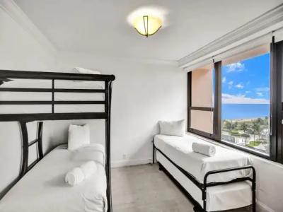 The Alexander Periwinkle - 56