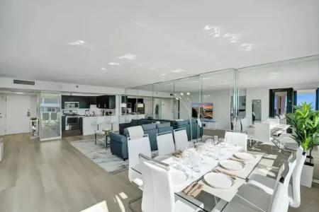 The Alexander Periwinkle - 699