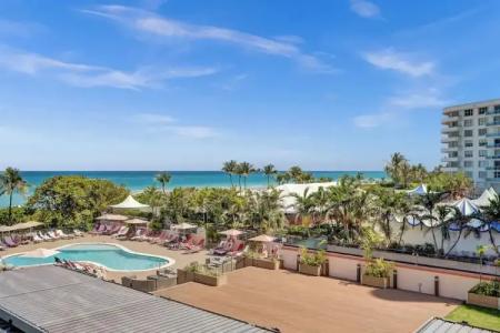 The Alexander Periwinkle - 400