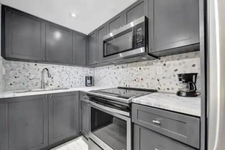 The Alexander Periwinkle - 571