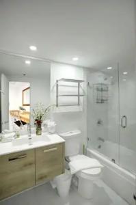 The Alexander Periwinkle - 145