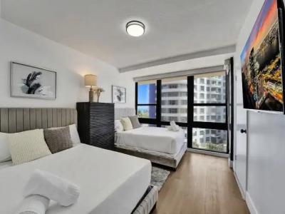 The Alexander Periwinkle - 330