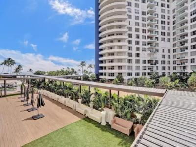 The Alexander Periwinkle - 210