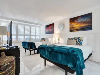 The Alexander Periwinkle - 711