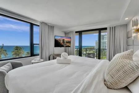 The Alexander Periwinkle - 421