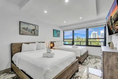 The Alexander Periwinkle - 759