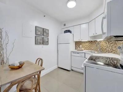 The Alexander Periwinkle - 176