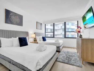 The Alexander Periwinkle - 310