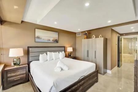 The Alexander Periwinkle - 394