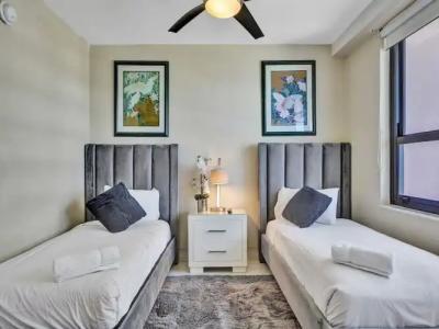 The Alexander Periwinkle - 95