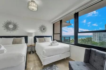 The Alexander Periwinkle - 216