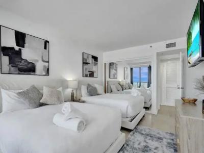 The Alexander Periwinkle - 214