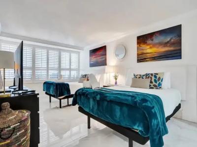 The Alexander Periwinkle - 752