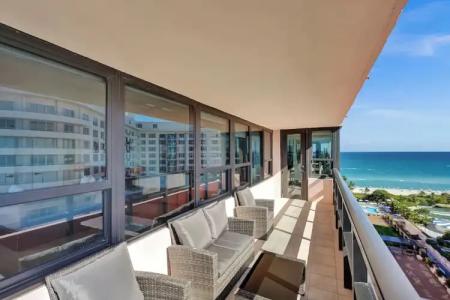 The Alexander Periwinkle - 702