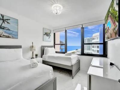 The Alexander Periwinkle - 312