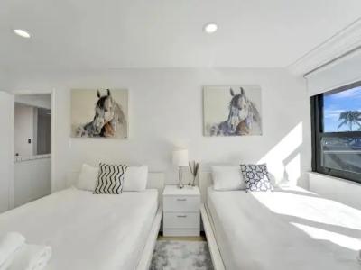 The Alexander Periwinkle - 258